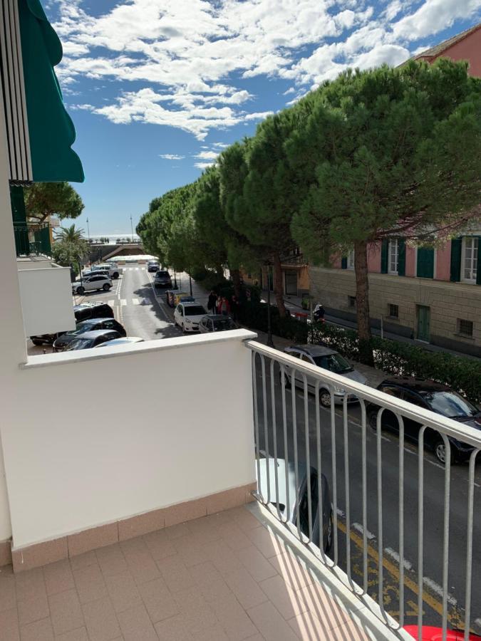 Casa Bianca 2 - Confortevole In Centro A Moneglia Exterior foto